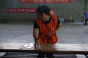 拓展训练让我们团结了起来